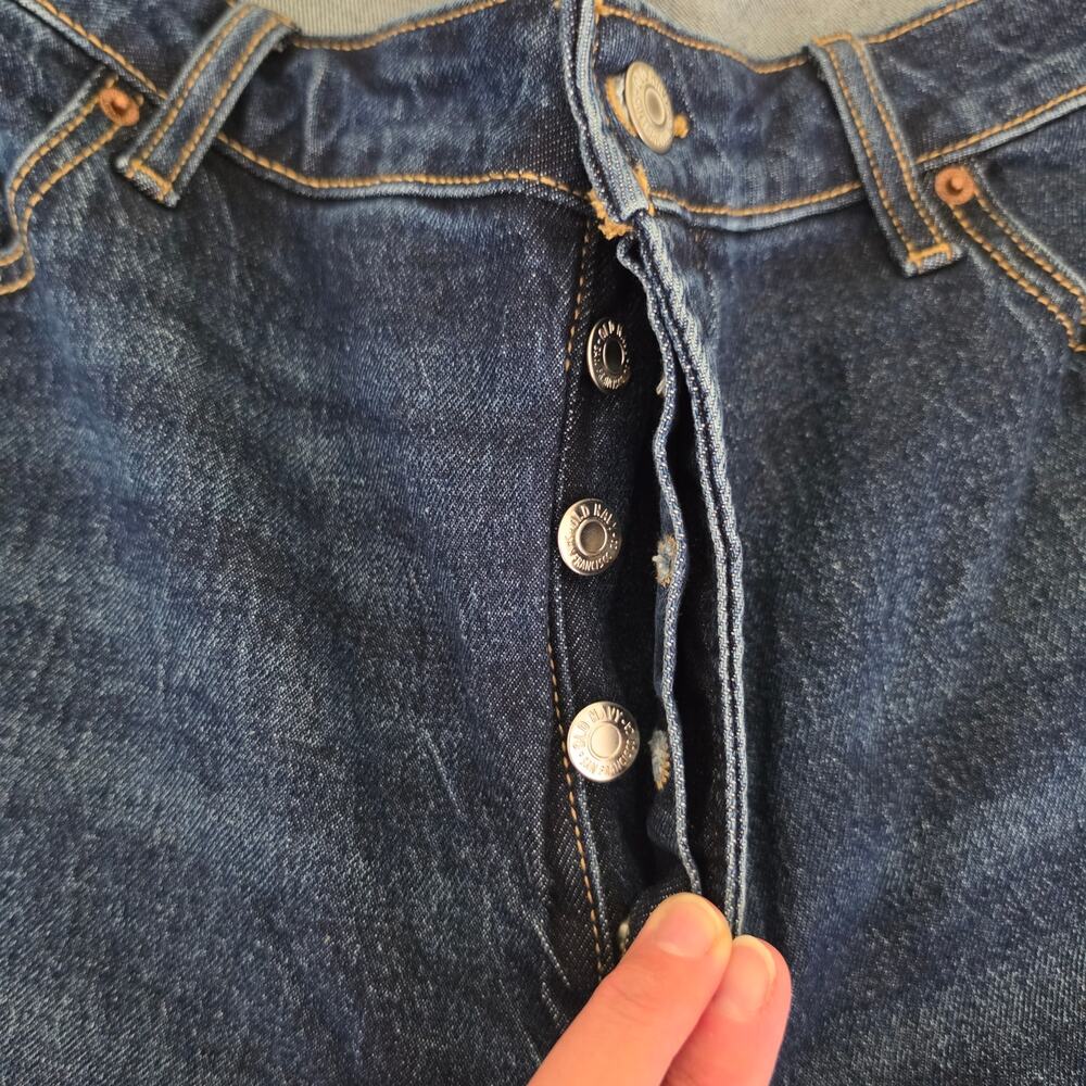 Old Navy Women's Size 18 High-Rise OG Straight Frayed Hem Button Fly Denim Jeans - Picture 4 of 7